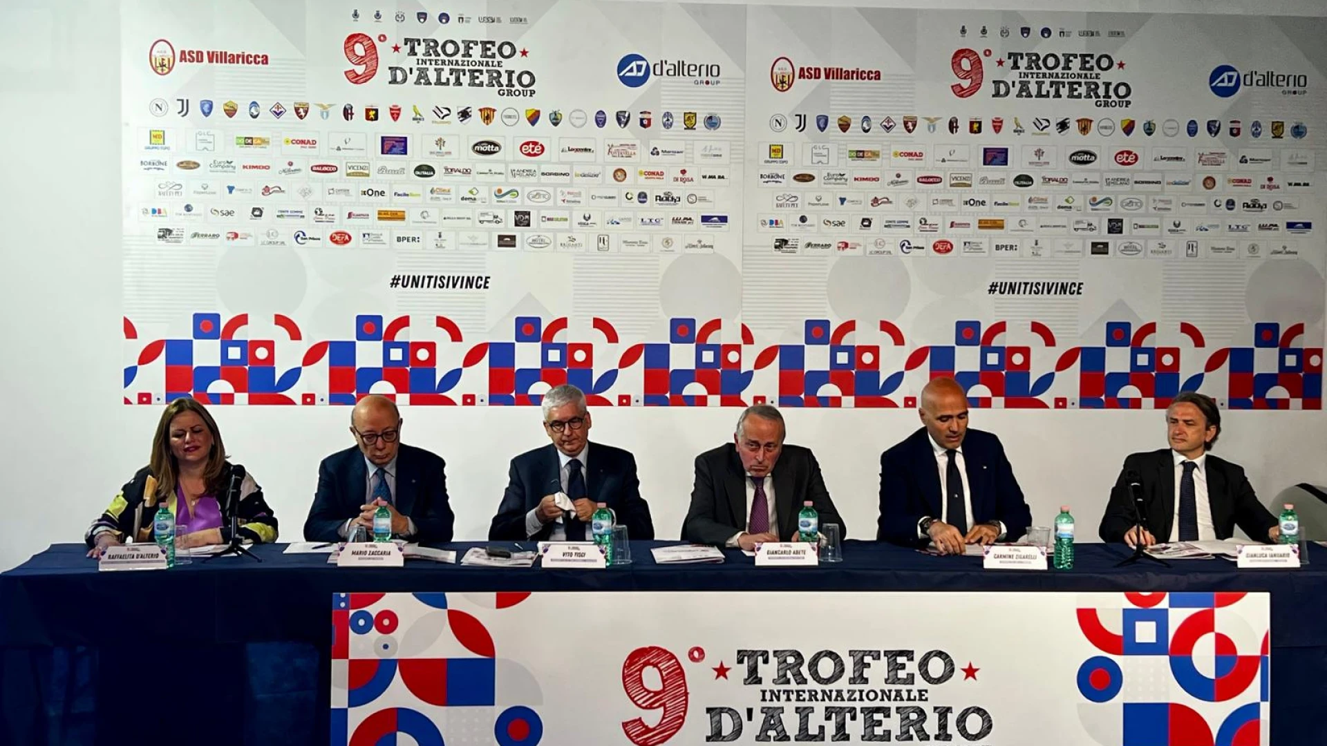 Calcio, al Centro Commerciale Medì di Teverola la presentazione del Trofeo Internazionale D'Alterio con 500 baby calciatori e 11 club di serie A